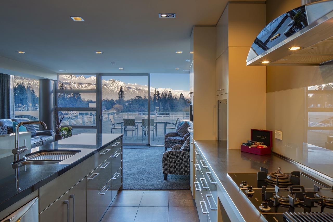 53 Shotover Apartment By Staysouth Queenstown Exterior photo